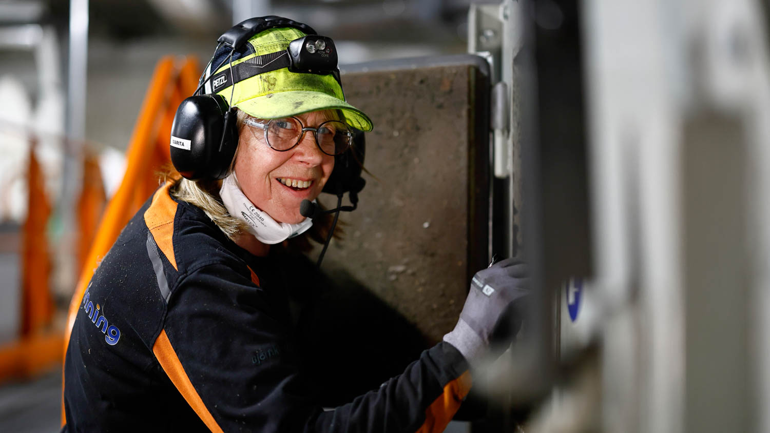 Svensk_Plaståtervinning_personer_arbete_076_PPT